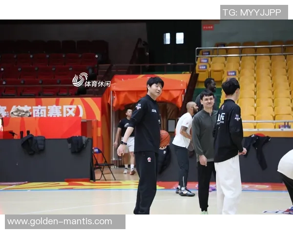 山东男篮对阵八一直播全程回顾及精彩瞬间分析